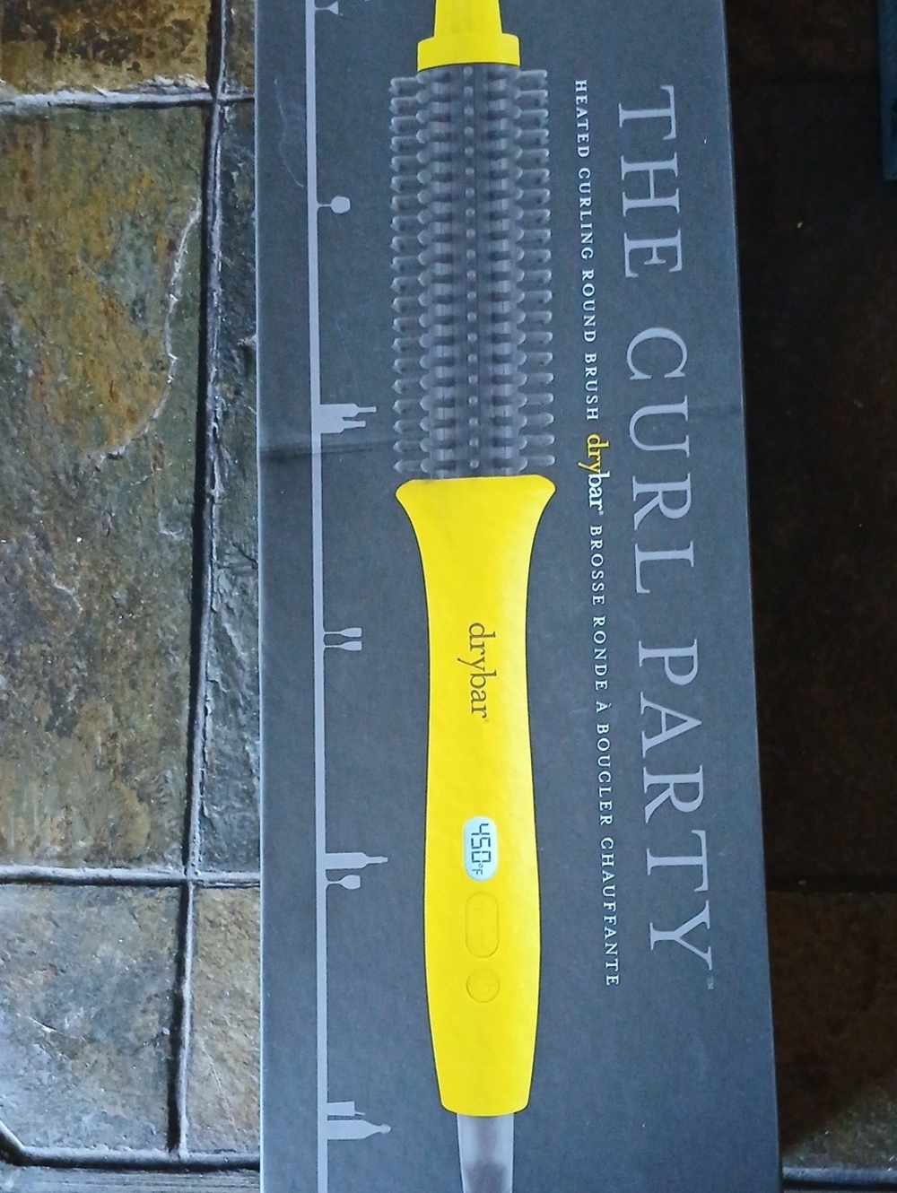 Drybar Yellow Heated Curling Round Brush.    C